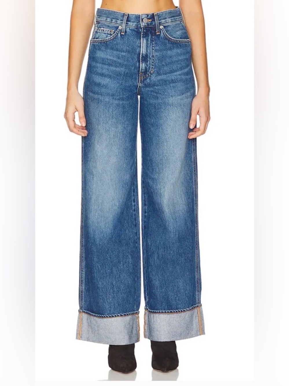 Veronica Beard Taylor Cuffed Wide-Leg Jean
Size: 29
Color: Rebel Stone